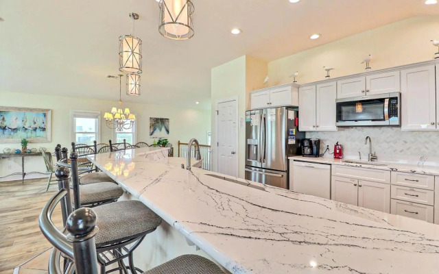 7076 JMJ Seascape Oceanfront