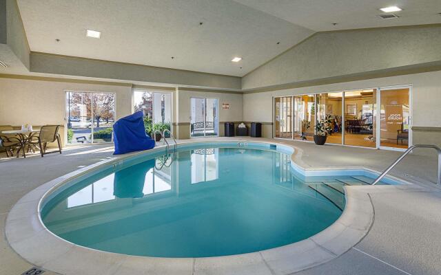 Best Western Plus Inn at Valley View