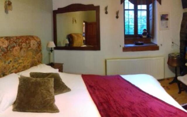 Traditional Rooms Papigko