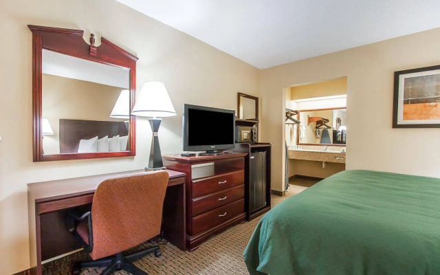 Quality Inn White House