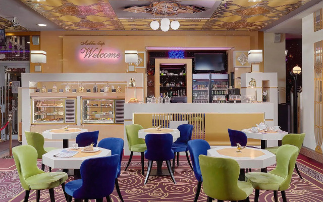 Aristocrat is the official partner of the Gamma Izmailovo Hotel