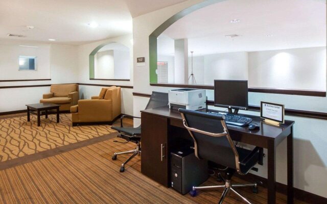 Sleep Inn & Suites