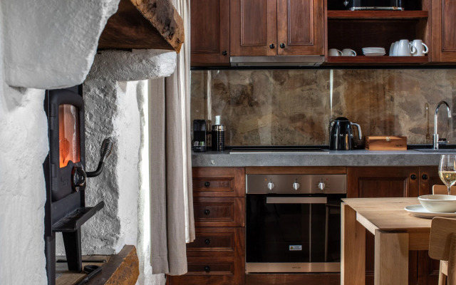 Piermont Retreat Swansea