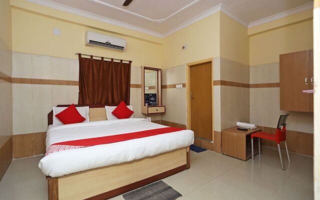 OYO 15915 Hotel Star Inn