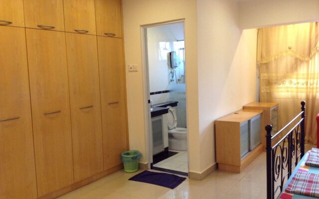 A&F Damansara Homestay