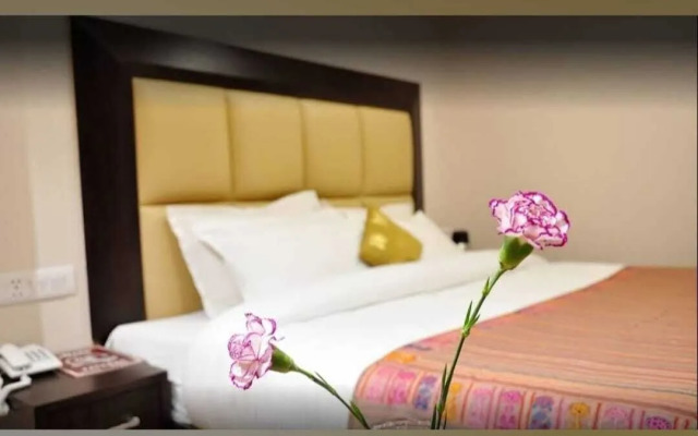 Hotel Shiwalik Regency