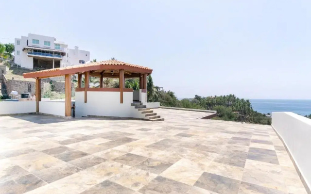 Grand View Suites