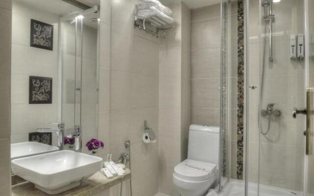 Ferdowsi International Grand Hotel