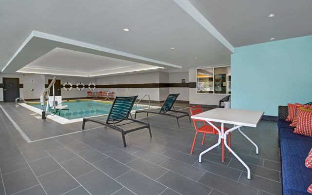 Tru by Hilton Troy Detroit