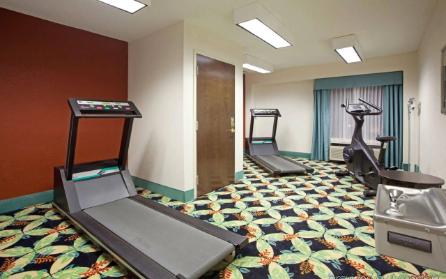 Country Inn & Suites by Radisson, Murrells Inlet, SC