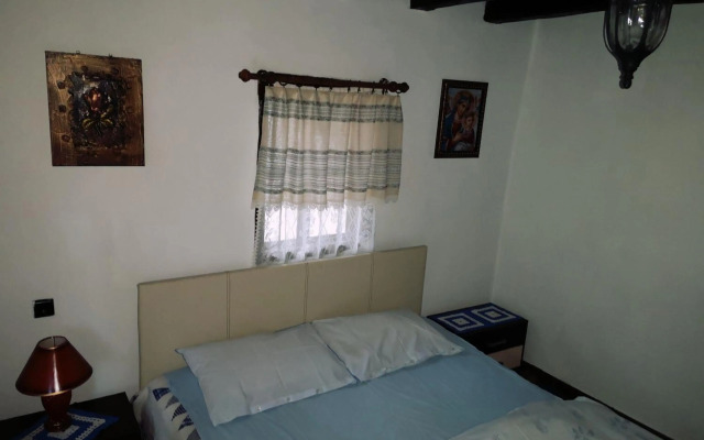 Къща за гости Ножери