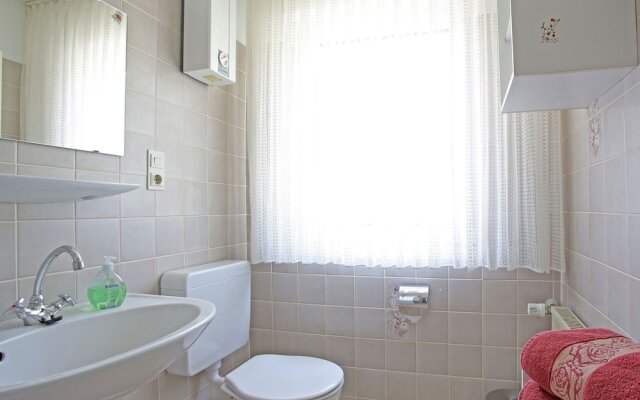 2 person Appartment Near Golf Course