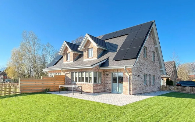 Moderne Doppelhaushalfte in Niebull