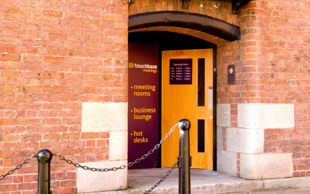 Premier Inn Liverpool City Centre Albert Dock
