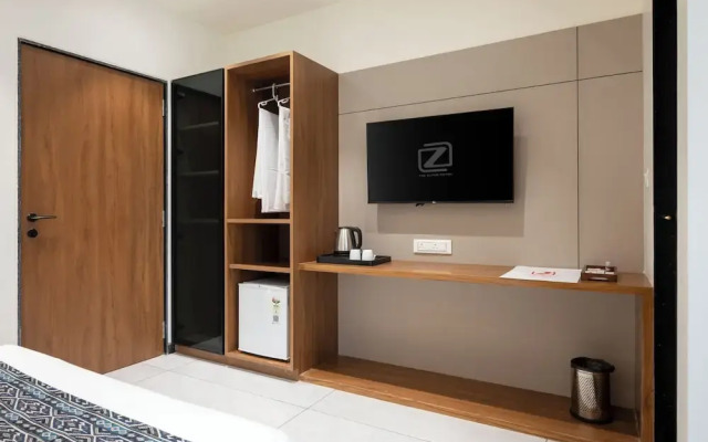 The Zuree Hotel