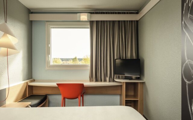 B&B HOTEL Paris Versailles Le Chesnay