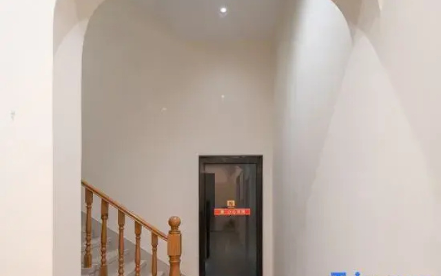 MoxiCourtyard Villa;AccommodationforLeisure andVacationwithMountainViews(WuyuanHualiScenicAreaStore)