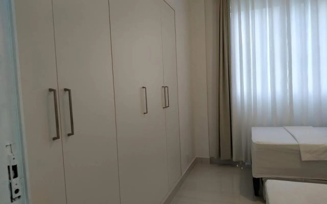 Apto Estiloso 150m PRAIA Esq Av Brasil