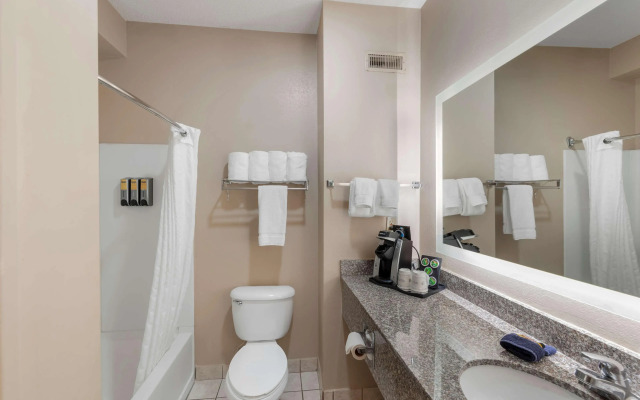 Best Western Plus Russellville Hotel & Suites