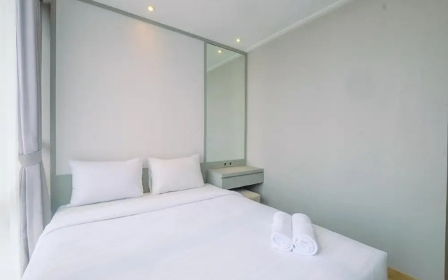 Elegant And Comfy 2Br At Menteng Park Apartment