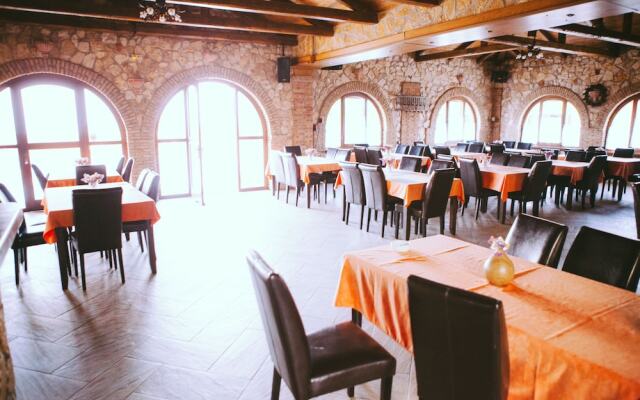 Vigla Village Hotel Apartment Resort