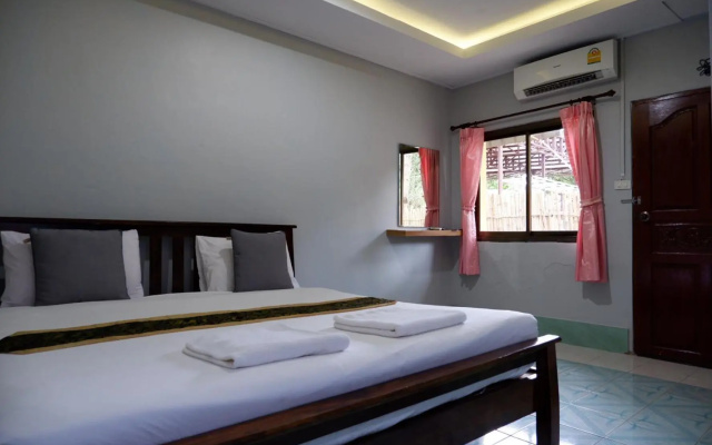 Marina Hut Guest House – Guest Rooms – Ko Lanta