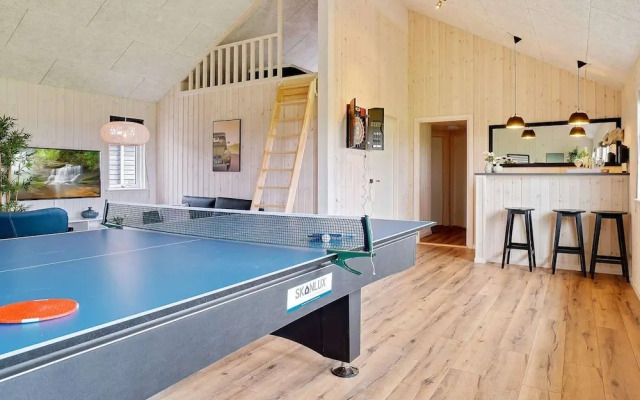 18 Person Holiday Home in Bogense