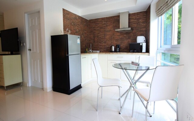 Kata Condo by Chattha