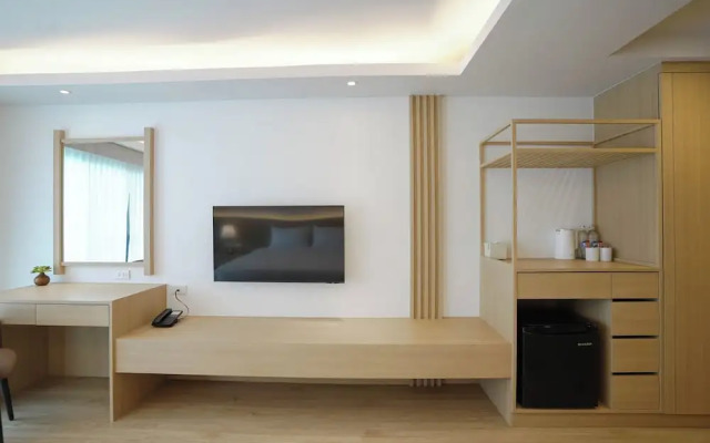 The Kite Hotel Bangsaen by Koko