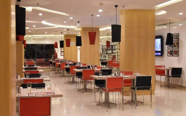 Red Fox Hotel Chandigarh
