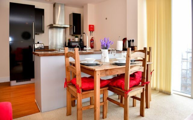 Meridian Quay Apartments