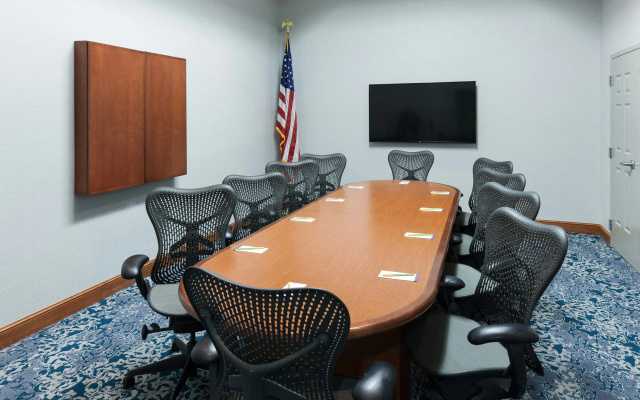 Hilton Garden Inn Lake Forest Mettawa