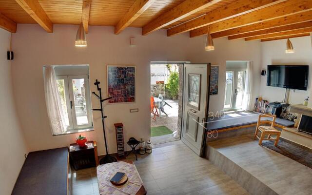 Ianos Maisonette
