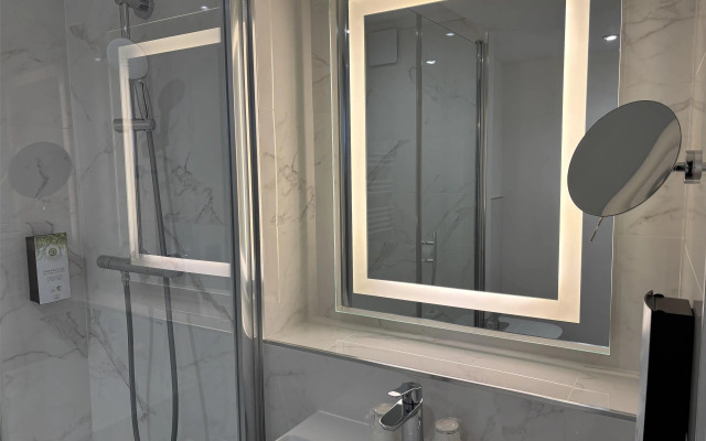 Hotel Campanile Reims Centre - Cathedrale