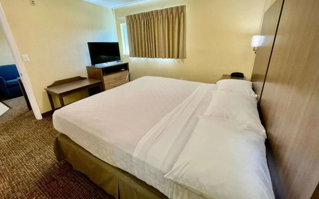Suburban Studios Fort Myers Cape Coral