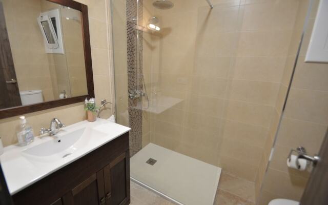 Tarragona Suites 28- AMPOSTA SALOU