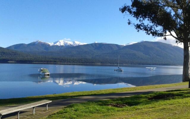 Distinction Te Anau Hotel And Villas