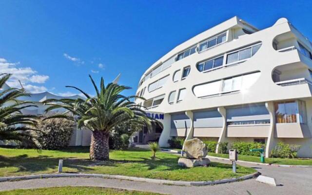 T2 entièrement rénové Chabian Port Camargue