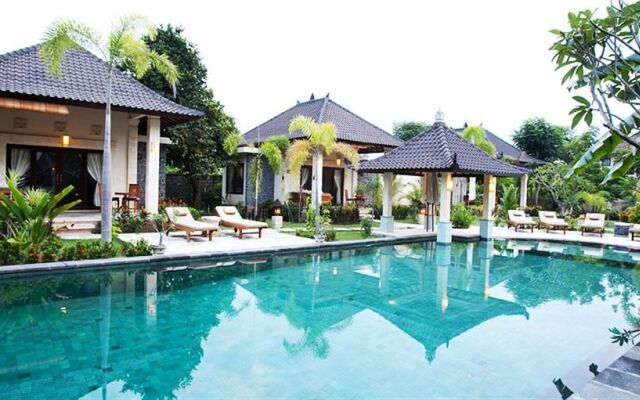 Golden Buddha Cottages