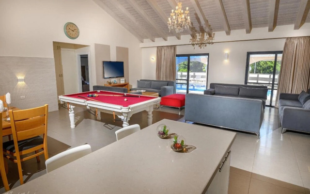 Lev HaHoresh Suites
