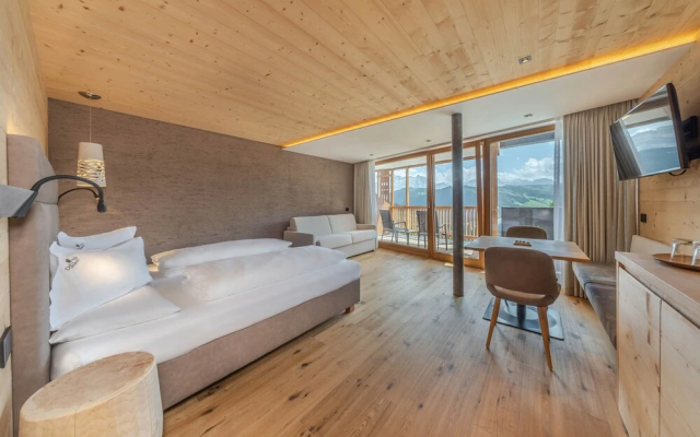 Nature Hotel Delta