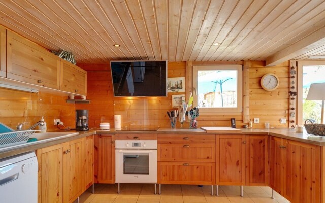 Beautiful Holiday Home in Le Cheylard with Fireplace