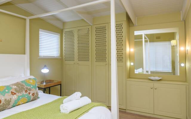 San Lameer Villa Rentals 2417