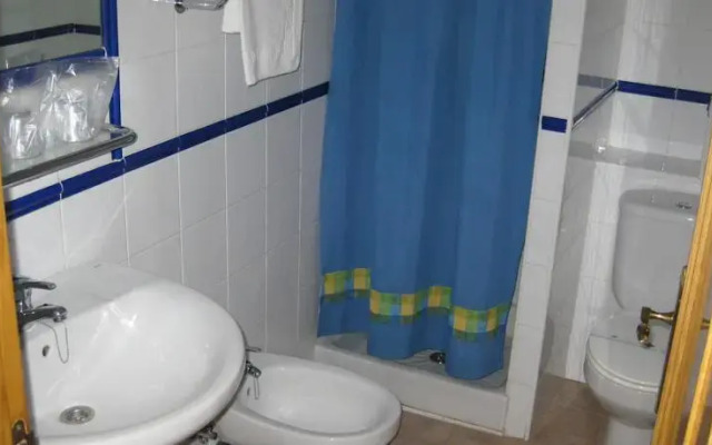 Hostal Restaurante El Surtidor