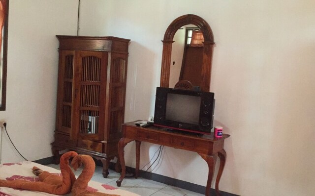 New Taman Sari Homestay and Restaurant