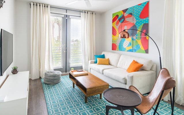 1br Luxury Apartment | Heated Pool by Wanderjaunt