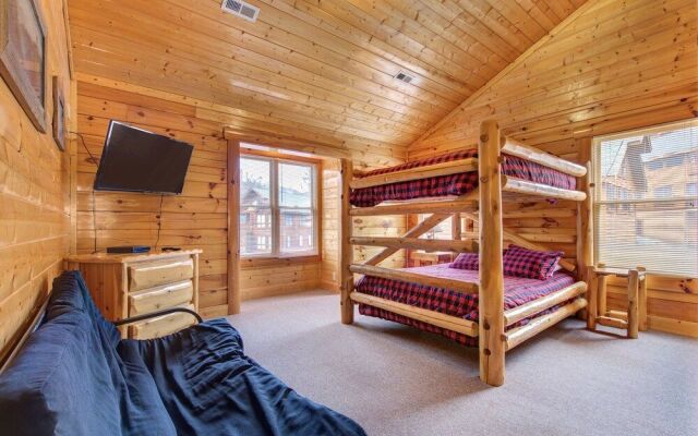 Moonlight Lodge