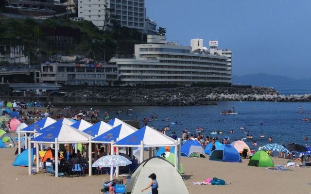 Atami Kinjokan