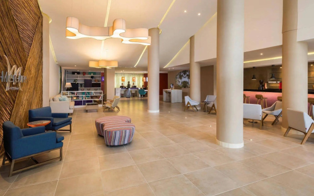 Mercure Santa Marta Emile