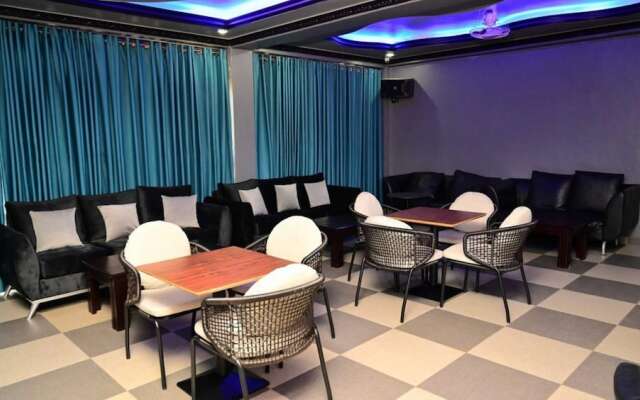Blue Star Express Hotel